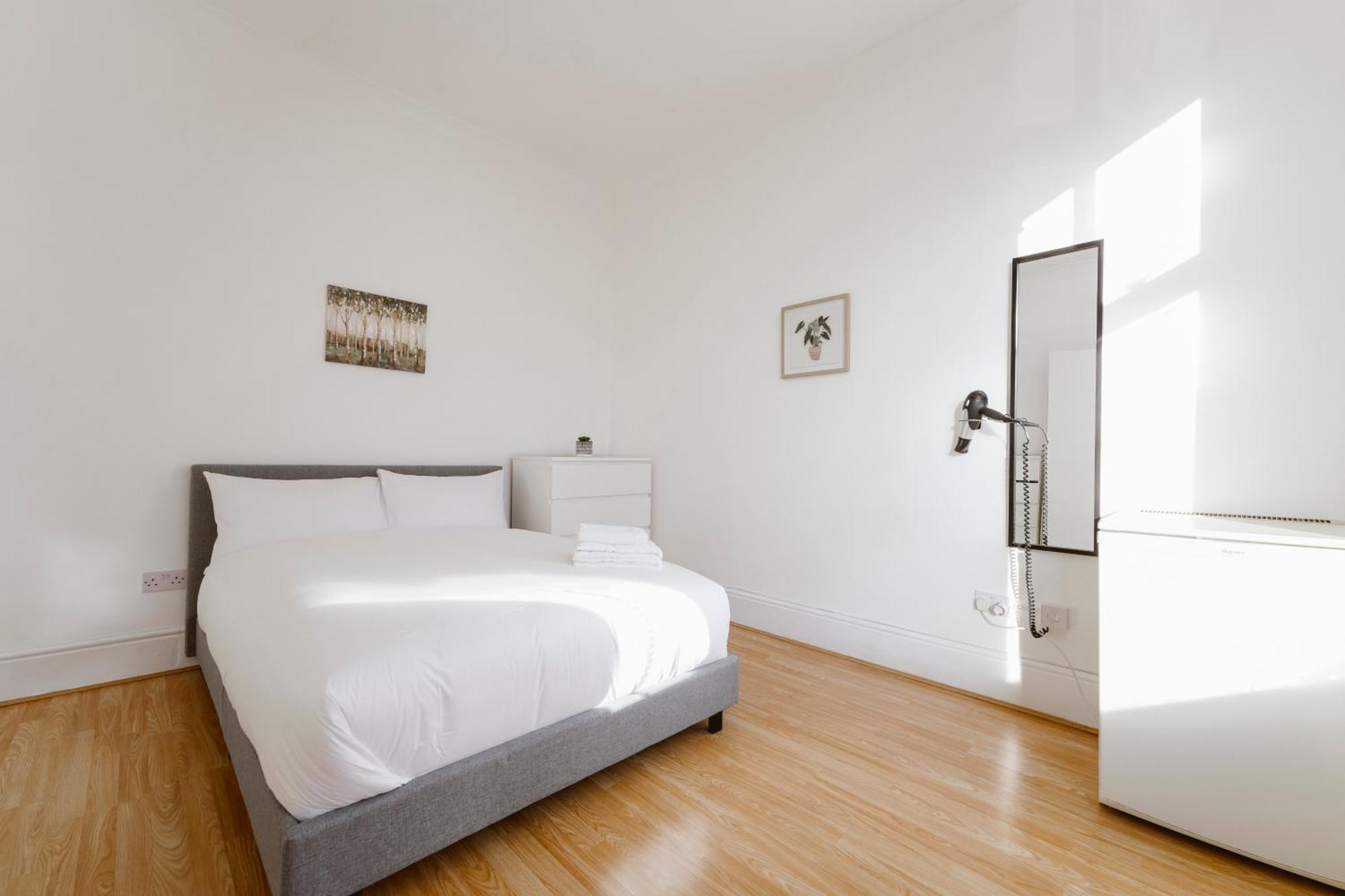 Stratford Double Rooms - 29 London Eksteriør bilde