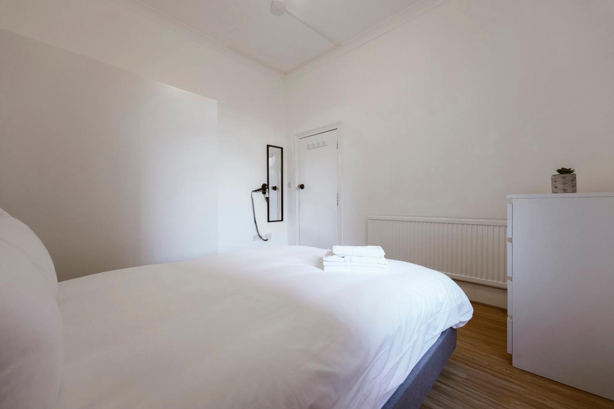 Stratford Double Rooms - 29 London Eksteriør bilde